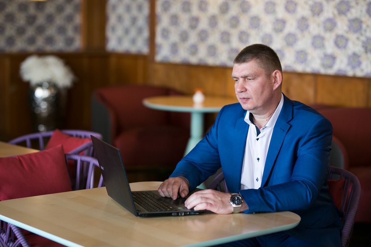 Геннадий Циколия 